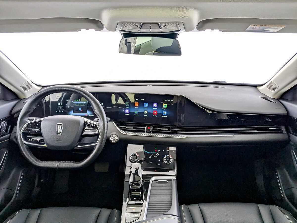 FAW Bestune B70, 2023 Фото №12