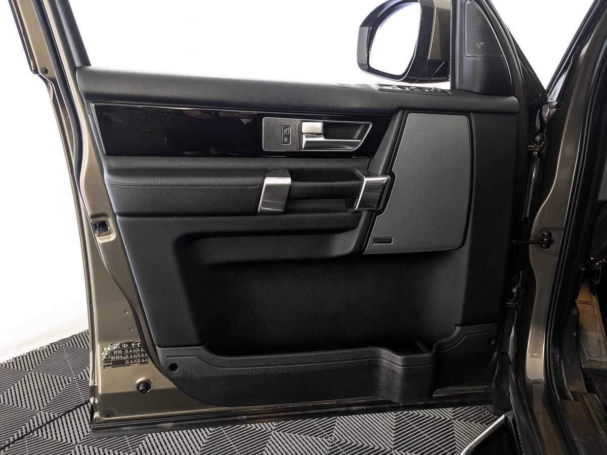 Land Rover Discovery, 2014 Фото №15