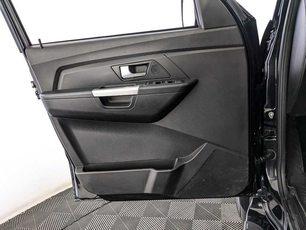 УАЗ Patriot, 2023 Фото №15