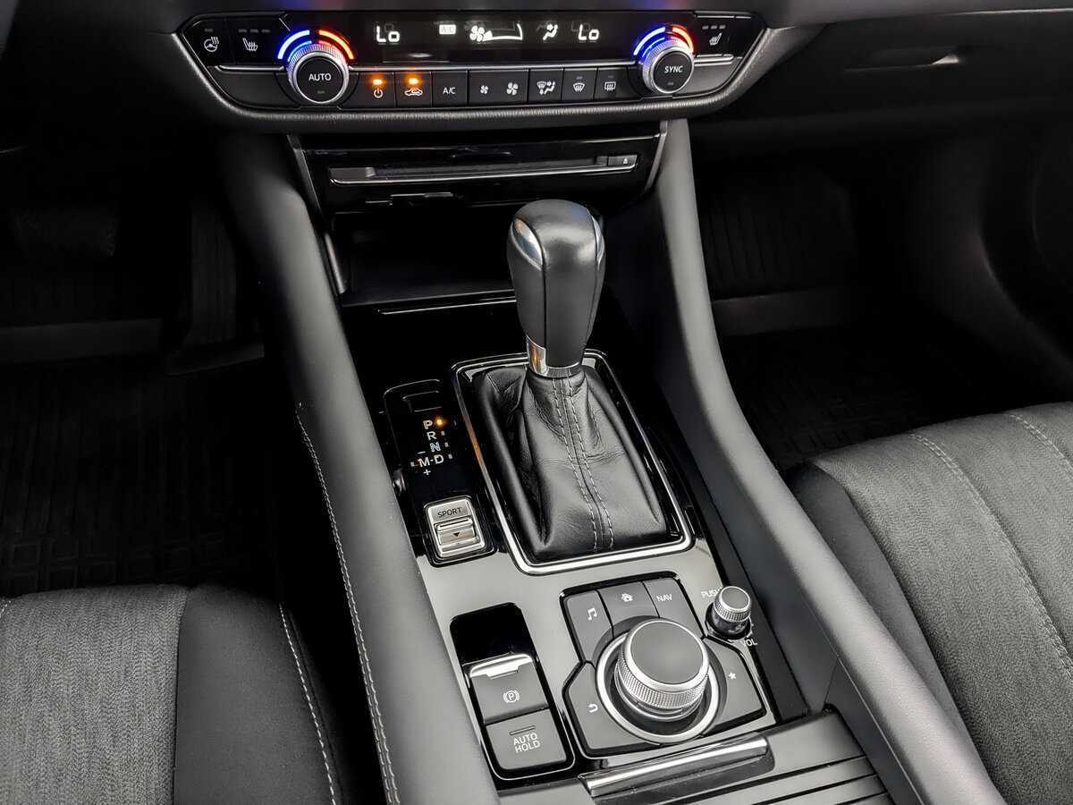 Mazda 6, 2021 Фото №21