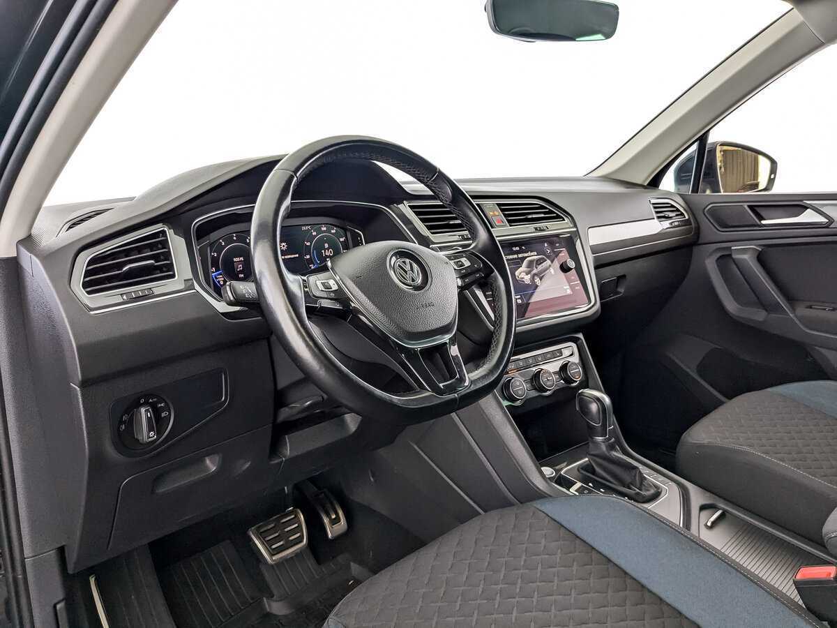 Volkswagen Tiguan, 2019 Фото №14