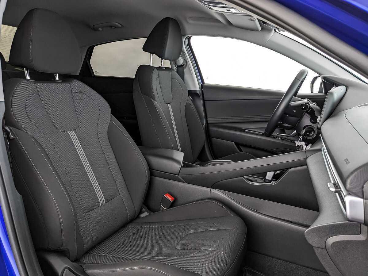 Hyundai Elantra, 2021 Фото №20