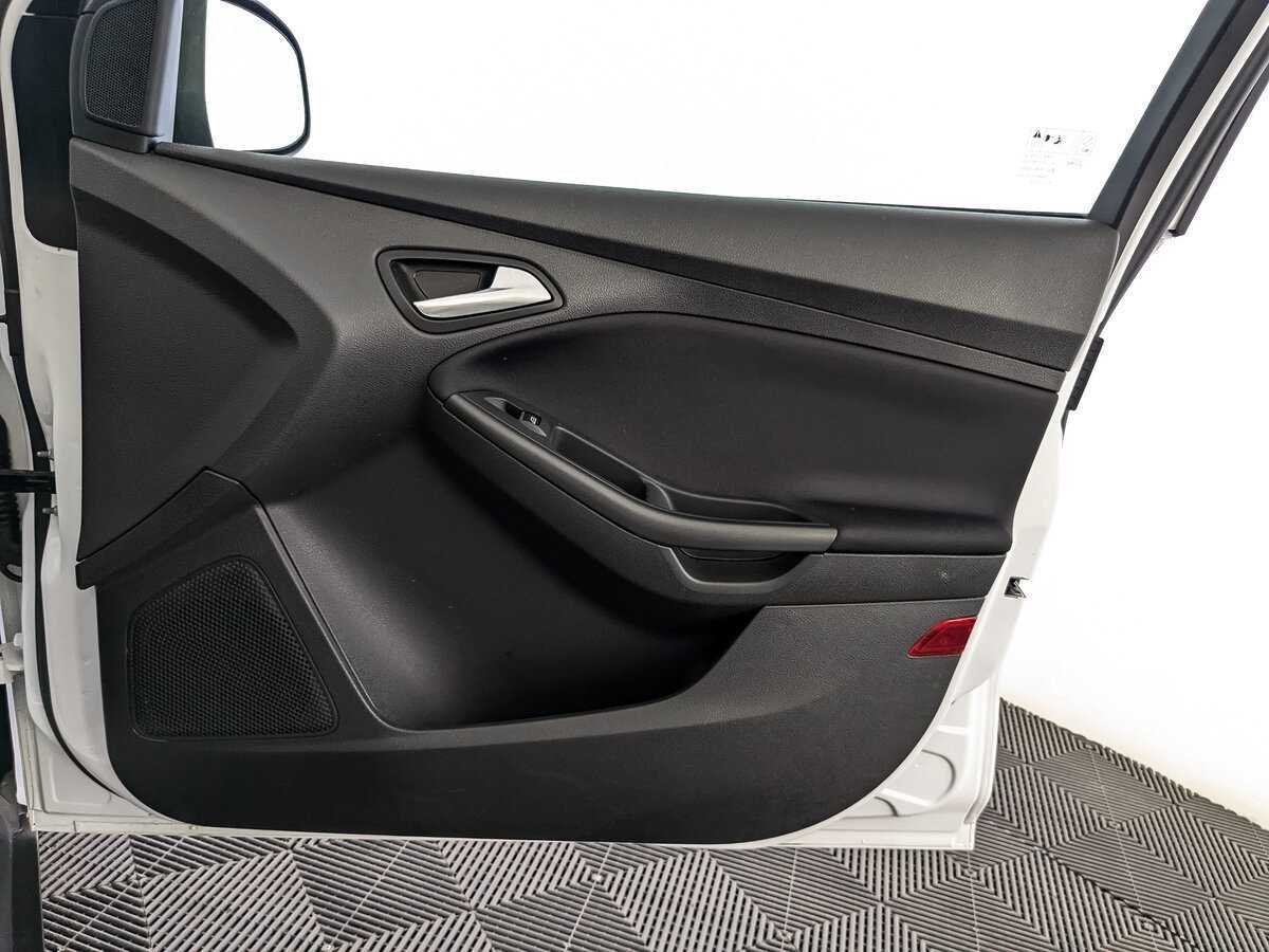 Ford Focus, 2018 Фото №20