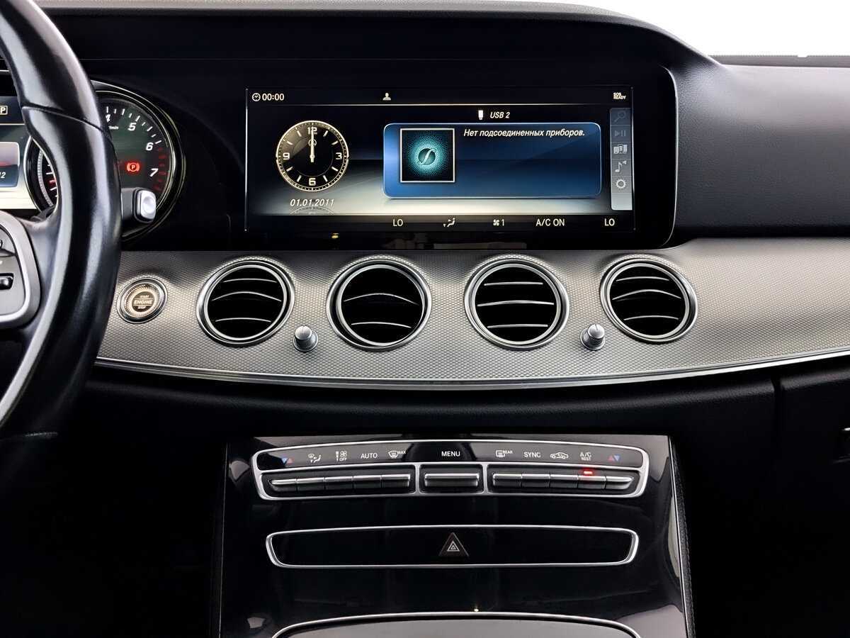Mercedes-Benz E-Класс 200, 2018 Фото №13