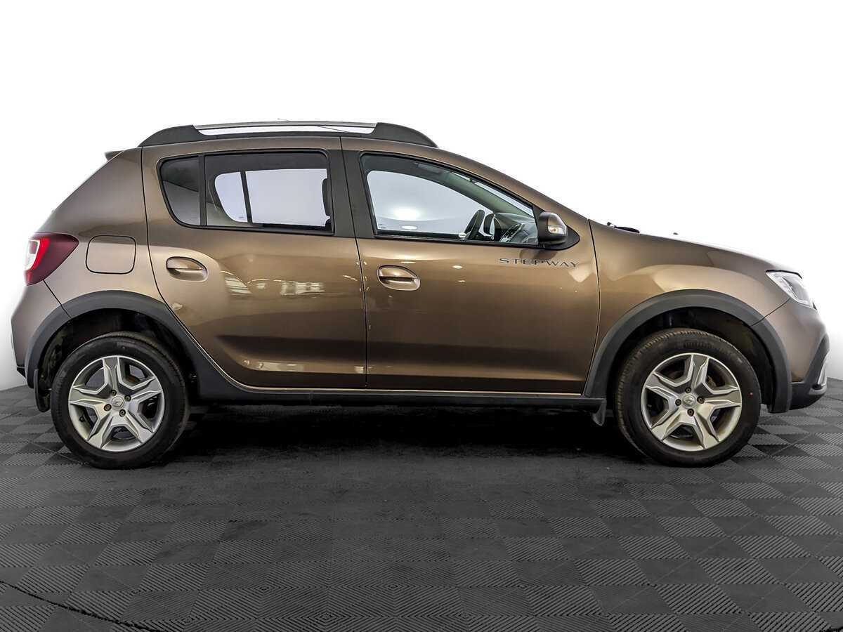 Renault Sandero Stepway, 2021 - 61 715 км. | Фото №4