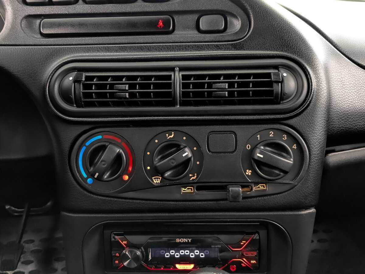 Chevrolet Niva, 2019 Фото №13