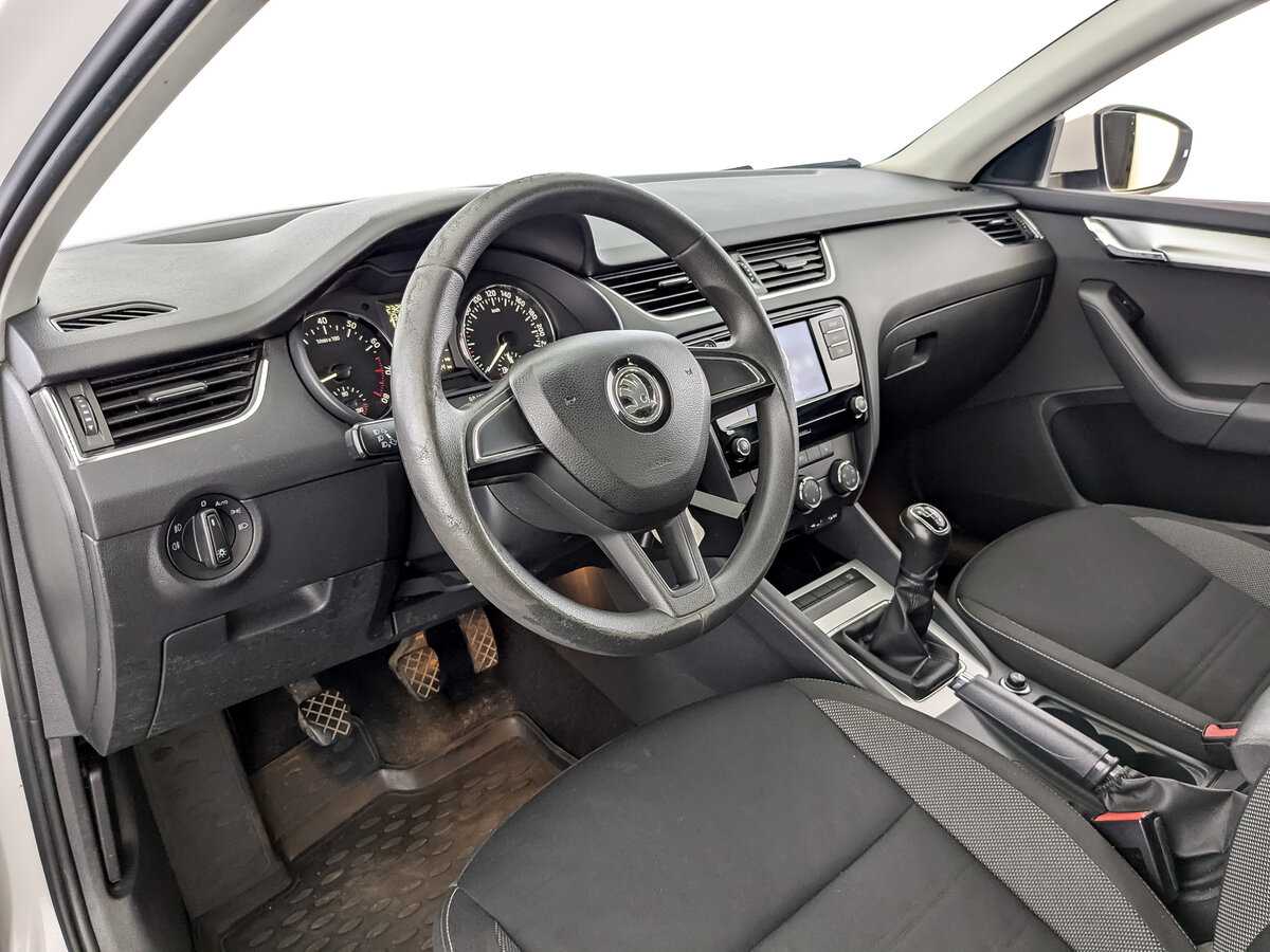 Skoda Octavia, 2017 Фото №14