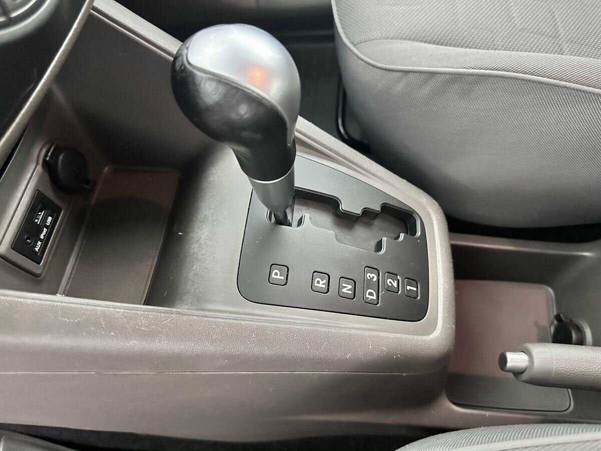 Kia Venga, 2013 Фото №13