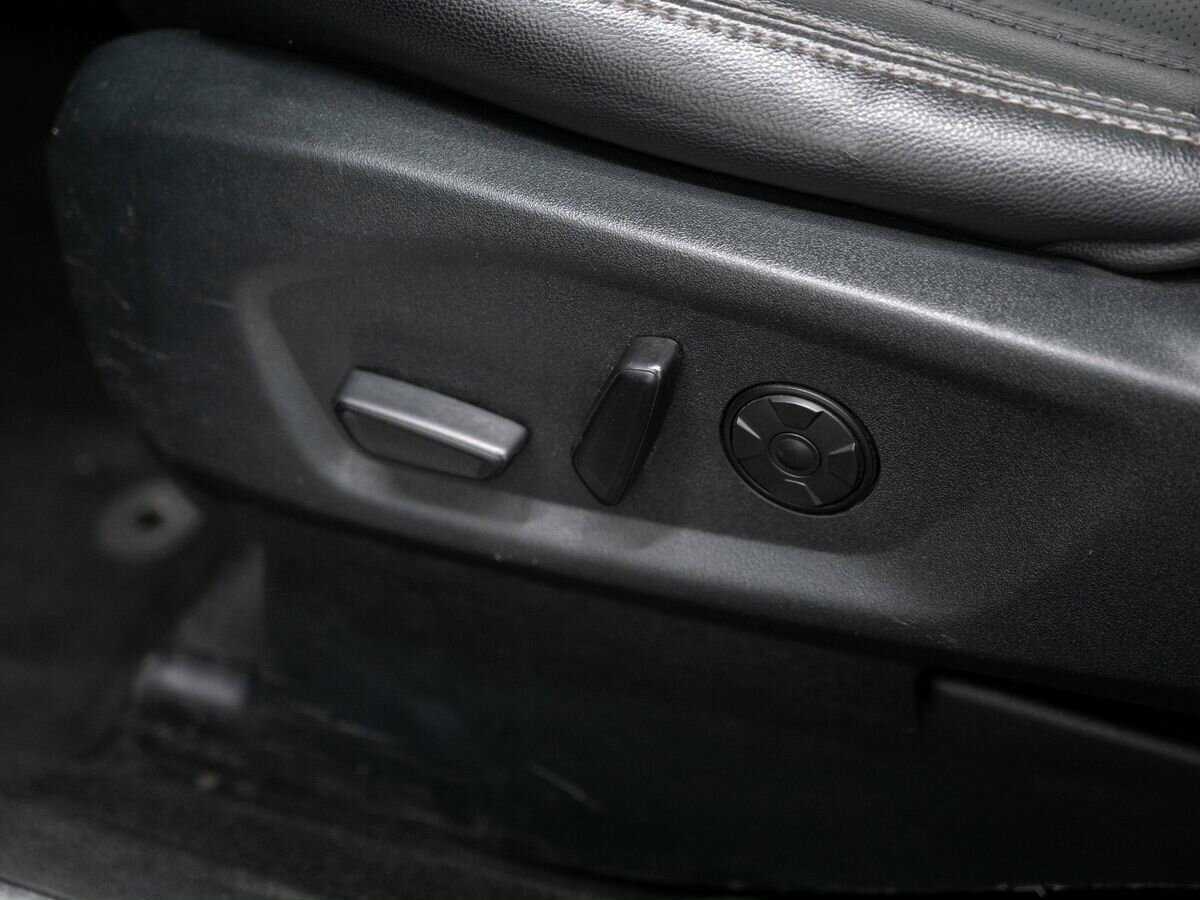 Ford Explorer, 2018 Фото №15