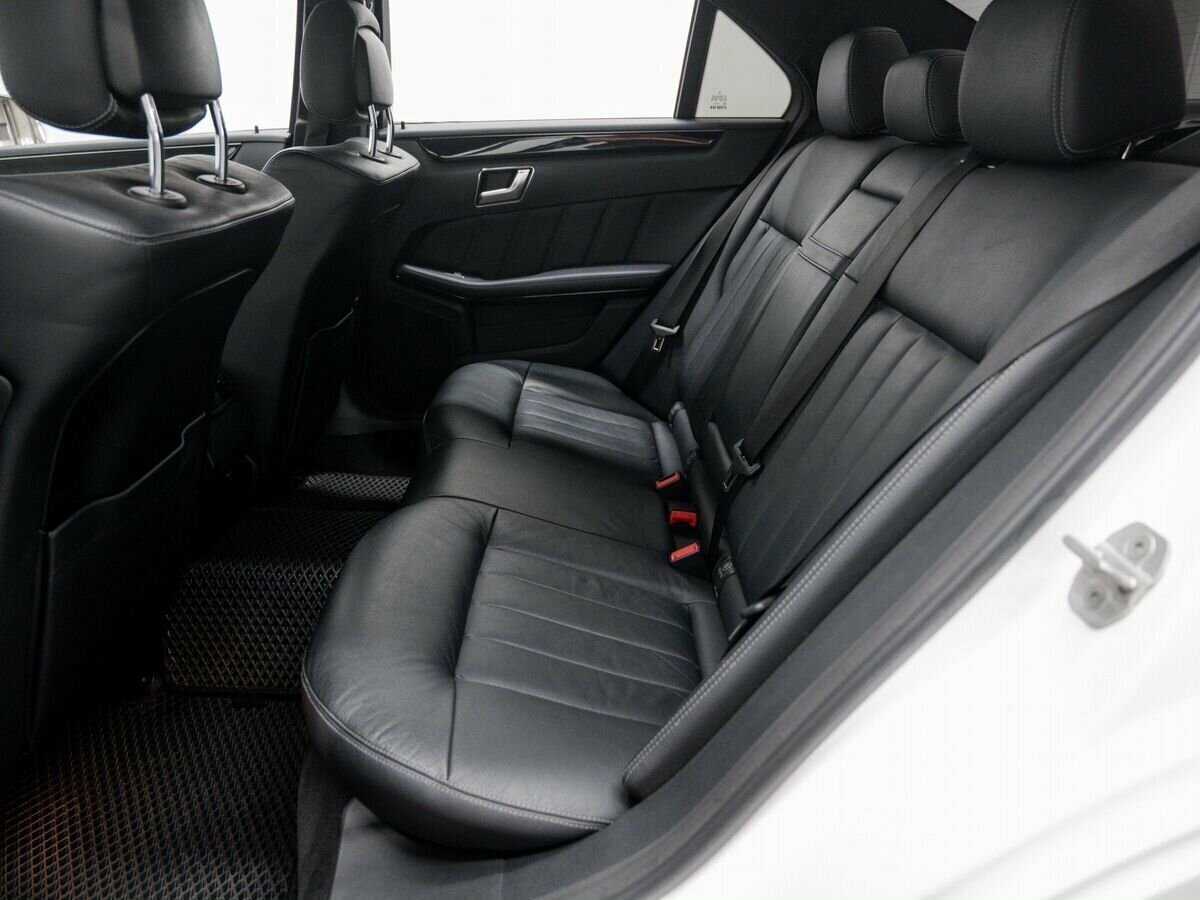 Mercedes-Benz E-Класс 300, 2013 Фото №12