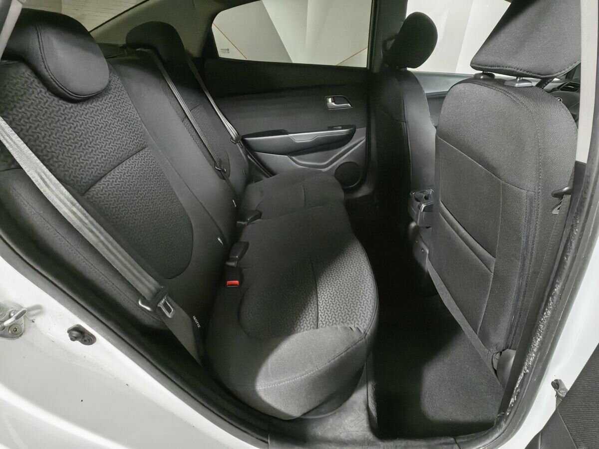 Kia Rio 4-speed, 2013 Фото №12