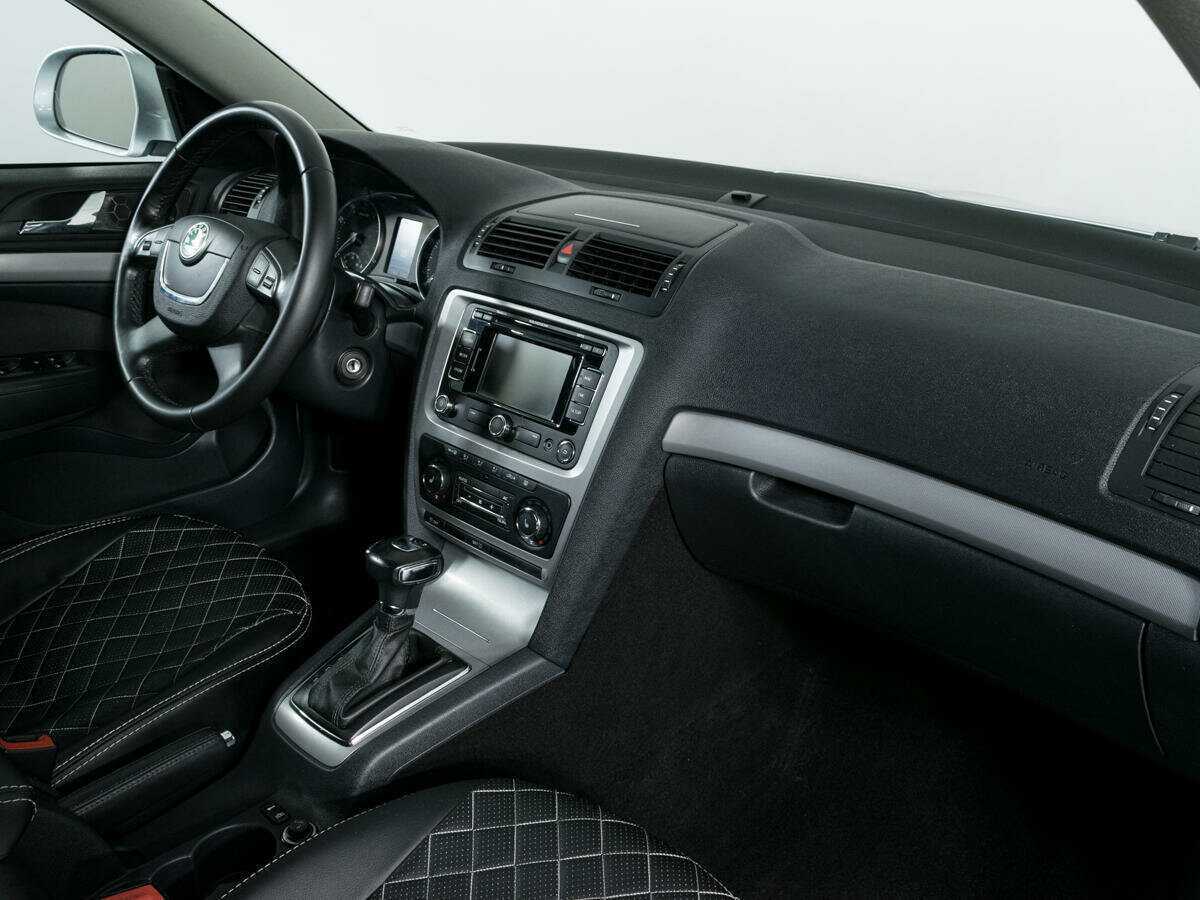 Skoda Octavia, 2013 Фото №9