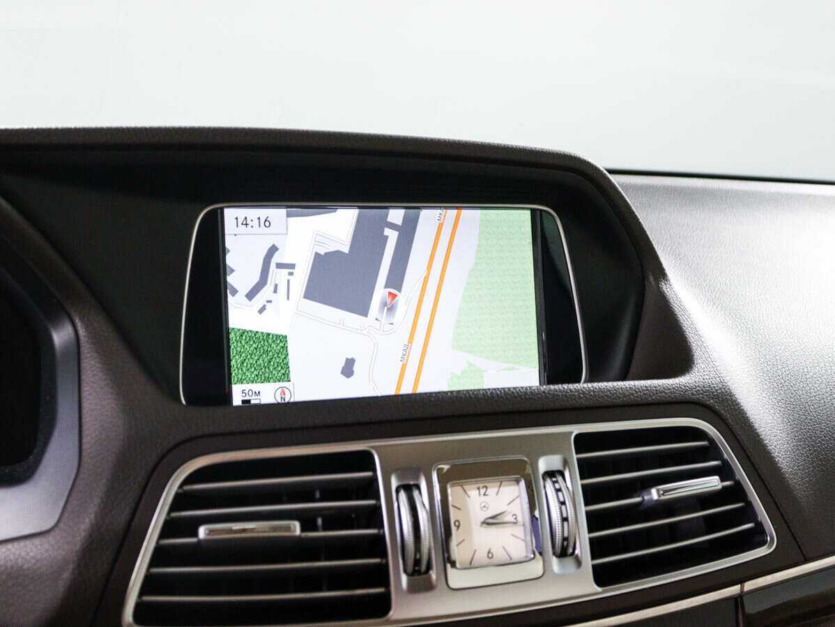 Mercedes-Benz E-Класс 200, 2013 Фото №15