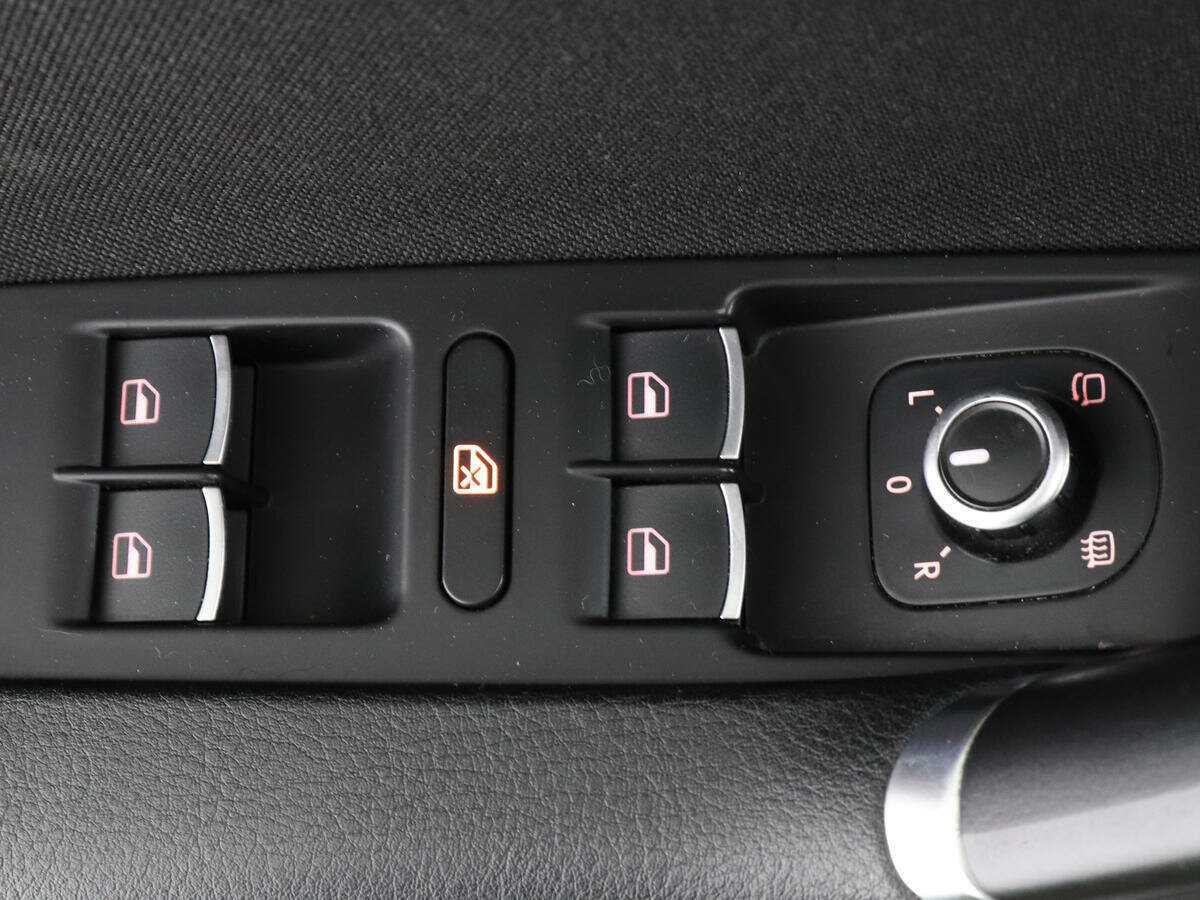 Volkswagen Passat, 2014 Фото №14