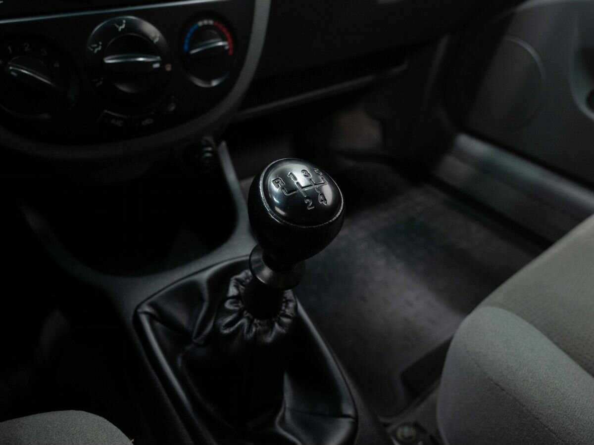 Daewoo Gentra, 2013 Фото №20