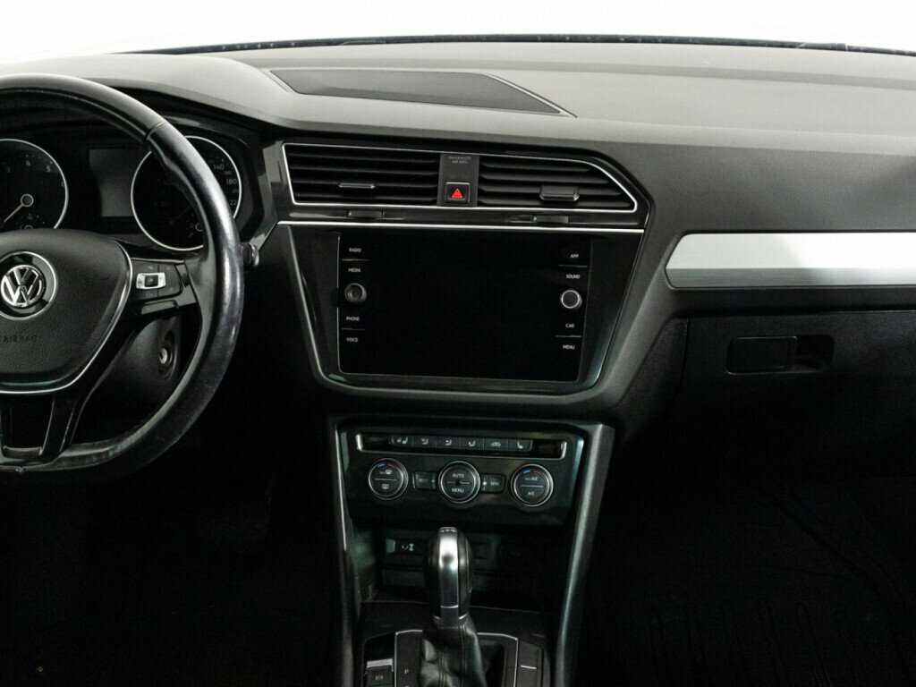Volkswagen Tiguan, 2017 Фото №14