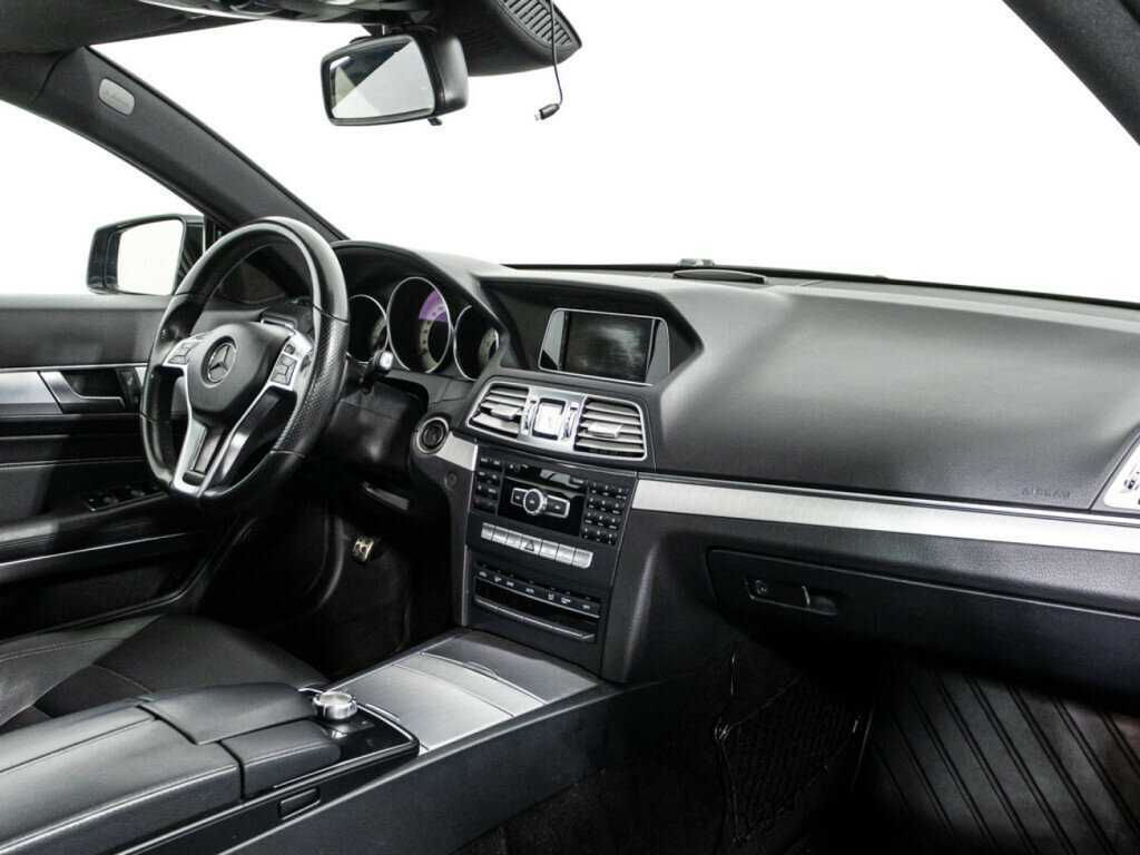 Mercedes-Benz E-Класс 200, 2015 Фото №9