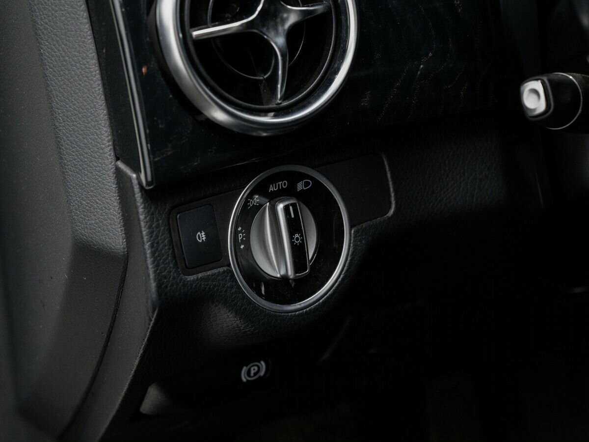 Mercedes-Benz GLK-Класс 300, 2013 Фото №14