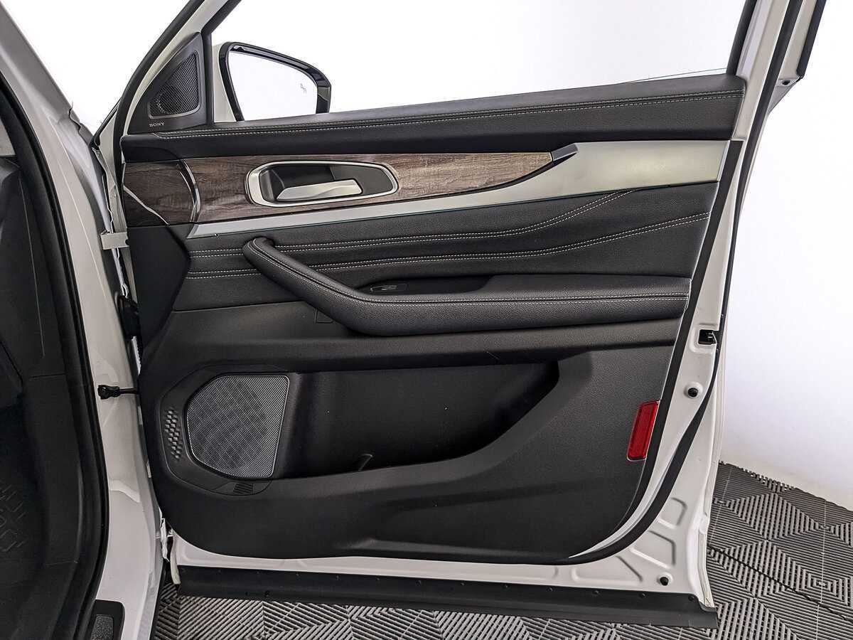 Exeed VX, 2022 Фото №25