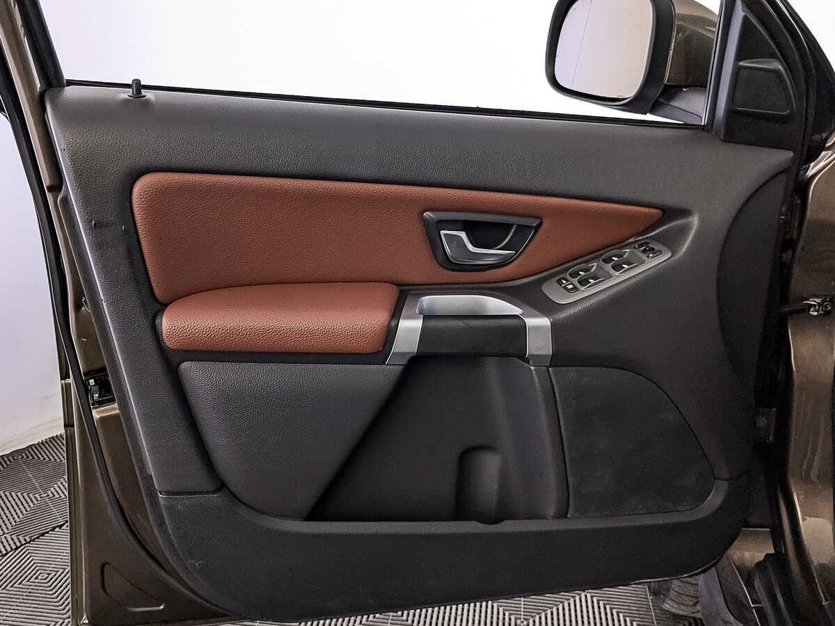 Volvo XC90, 2014 Фото №19