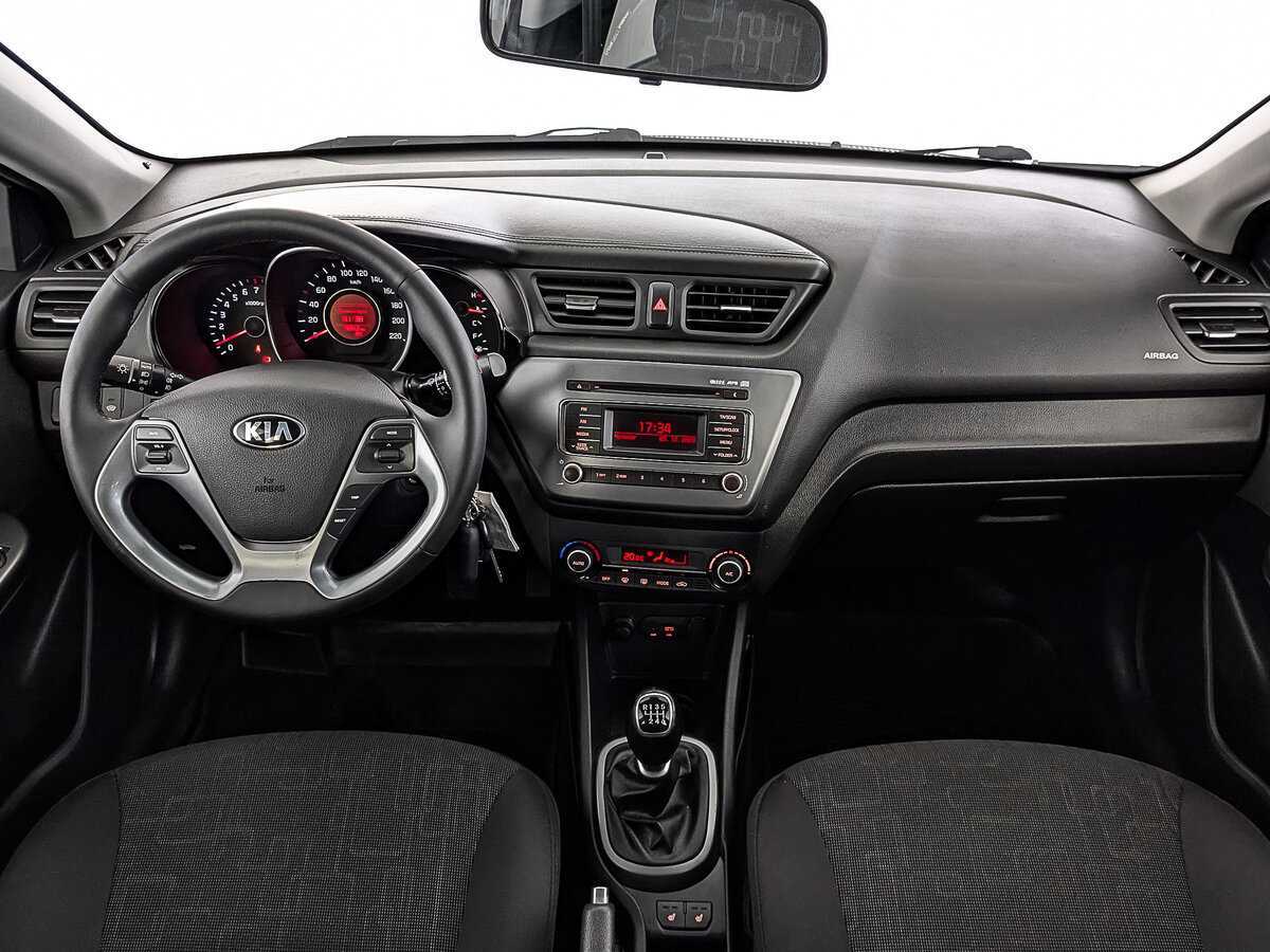 Kia Rio, 2016 Фото №14