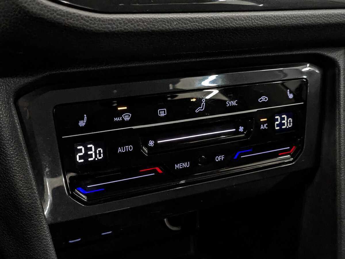 Volkswagen Tiguan, 2021 Фото №19