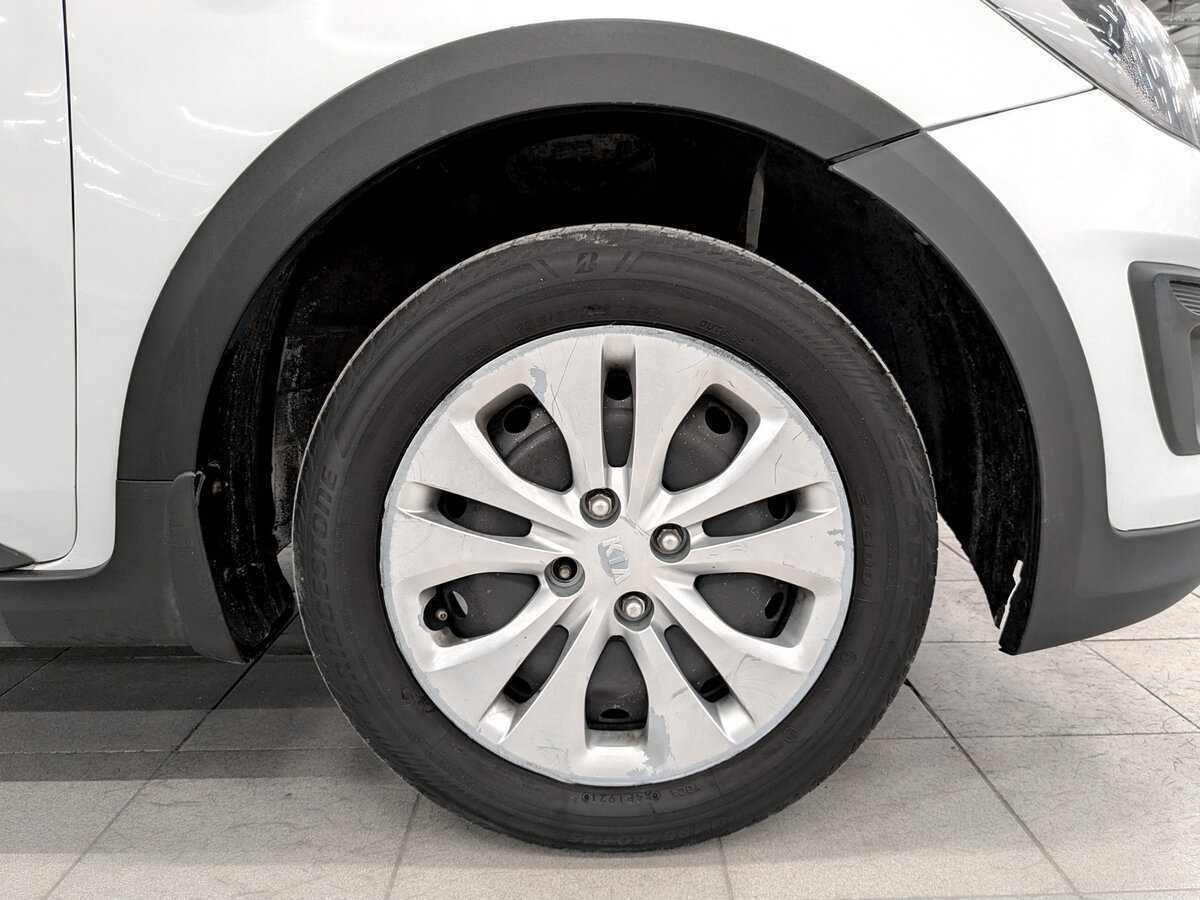 Kia Rio X-Line, 2020 Фото №18