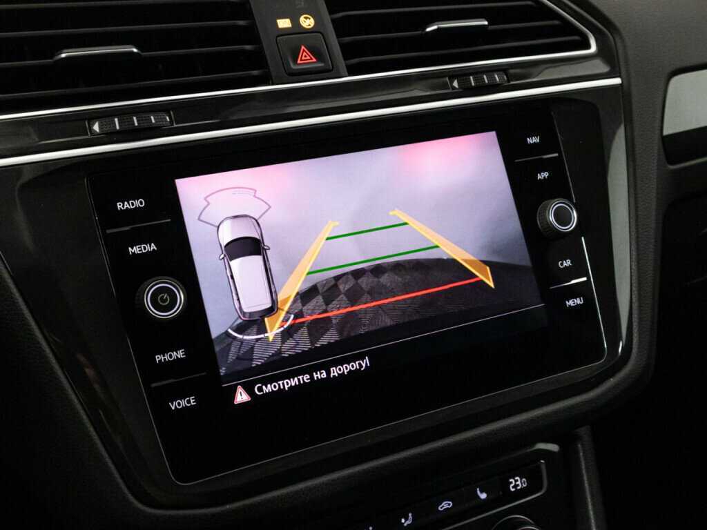 Volkswagen Tiguan, 2019 Фото №17