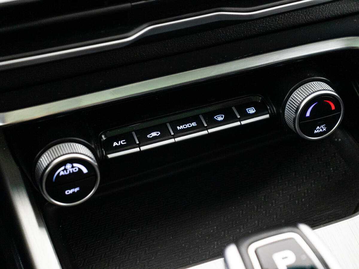 Geely Coolray, 2020 Фото №19