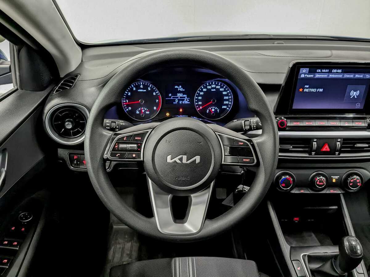 Kia Cerato, 2022 Фото №17