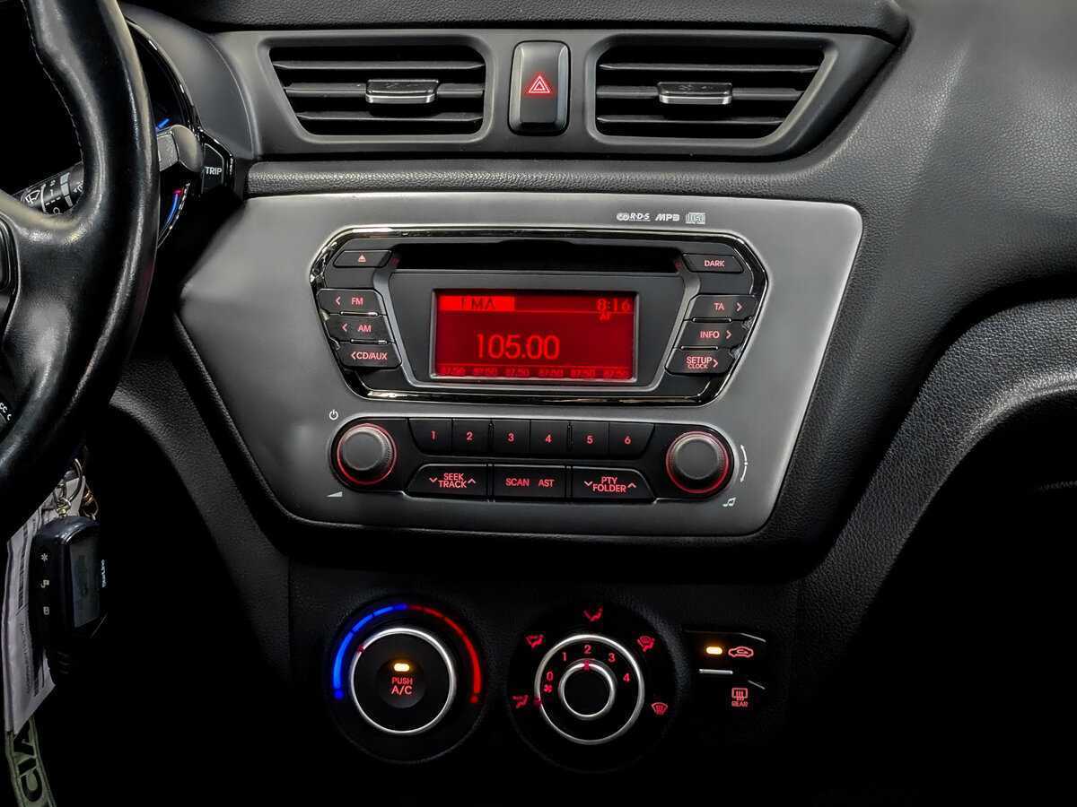 Kia Rio, 2015 Фото №15