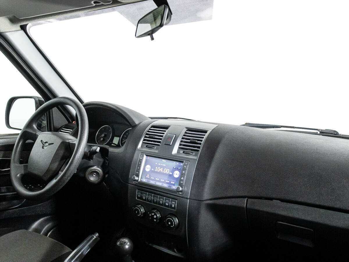 УАЗ Patriot, 2015 Фото №7