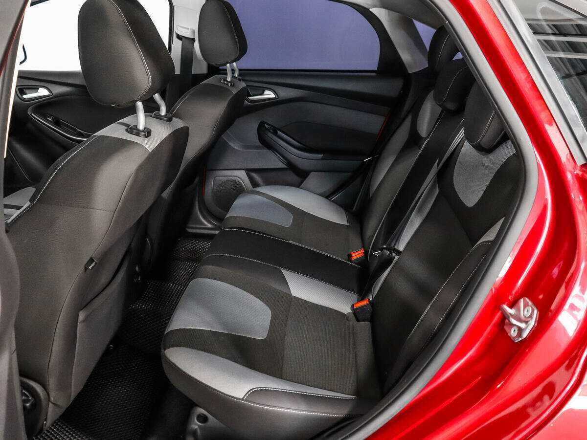 Ford Focus, 2012 Фото №10