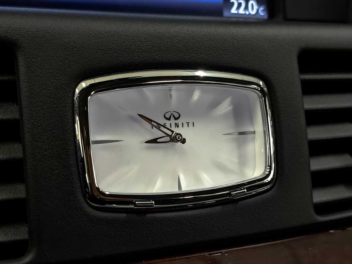 Infiniti Q70, 2016 Фото №28