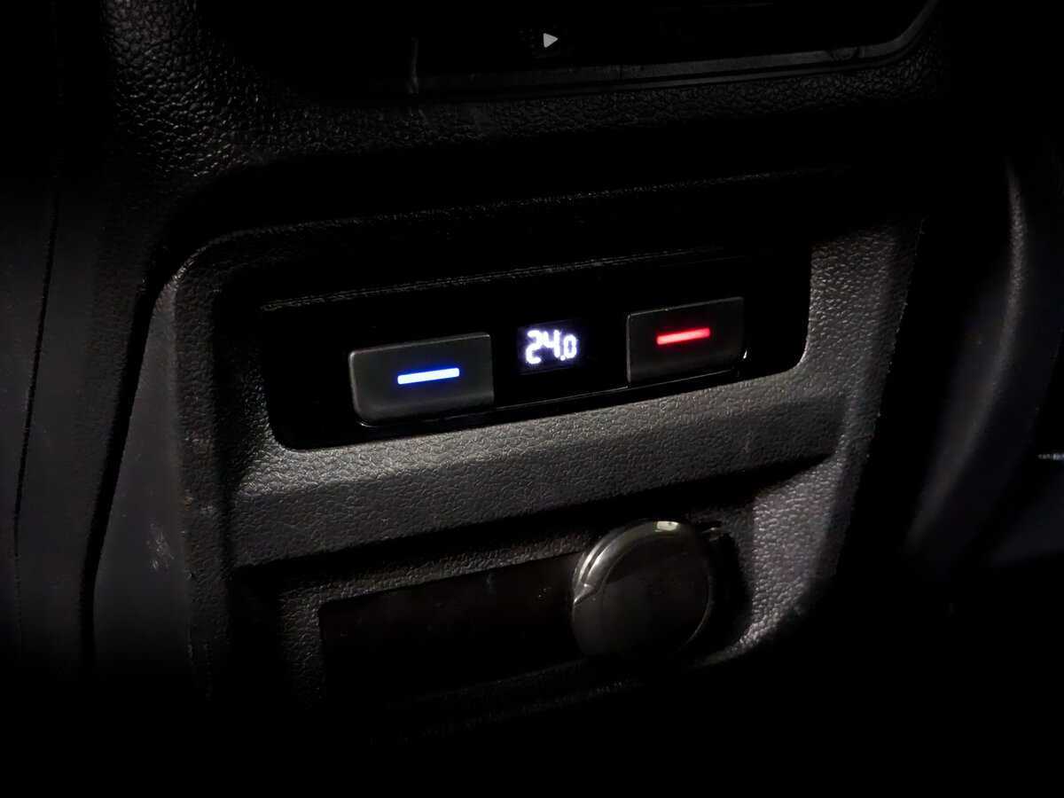 Volkswagen Tiguan, 2021 Фото №24