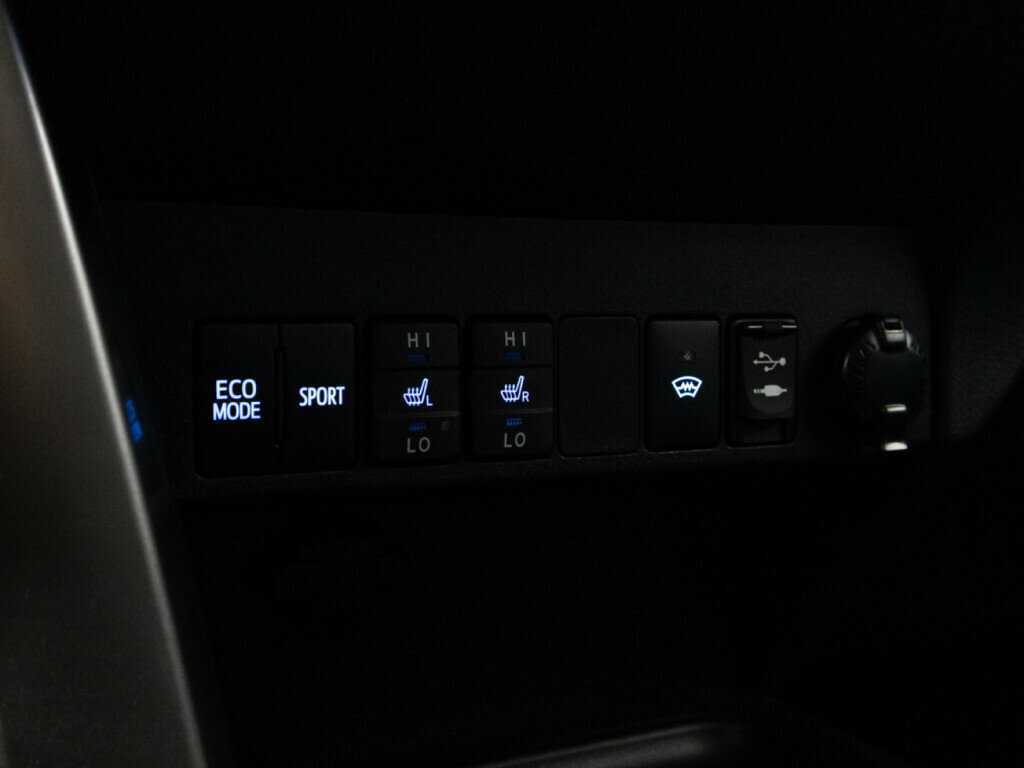 Toyota RAV4, 2017 Фото №20