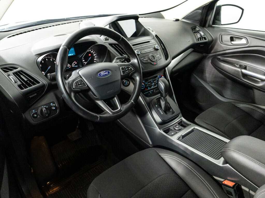 Ford Kuga, 2017 Фото №11