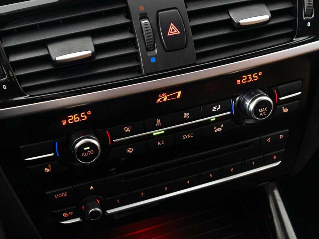 BMW X3 20d xDrive, 2015 Фото №18