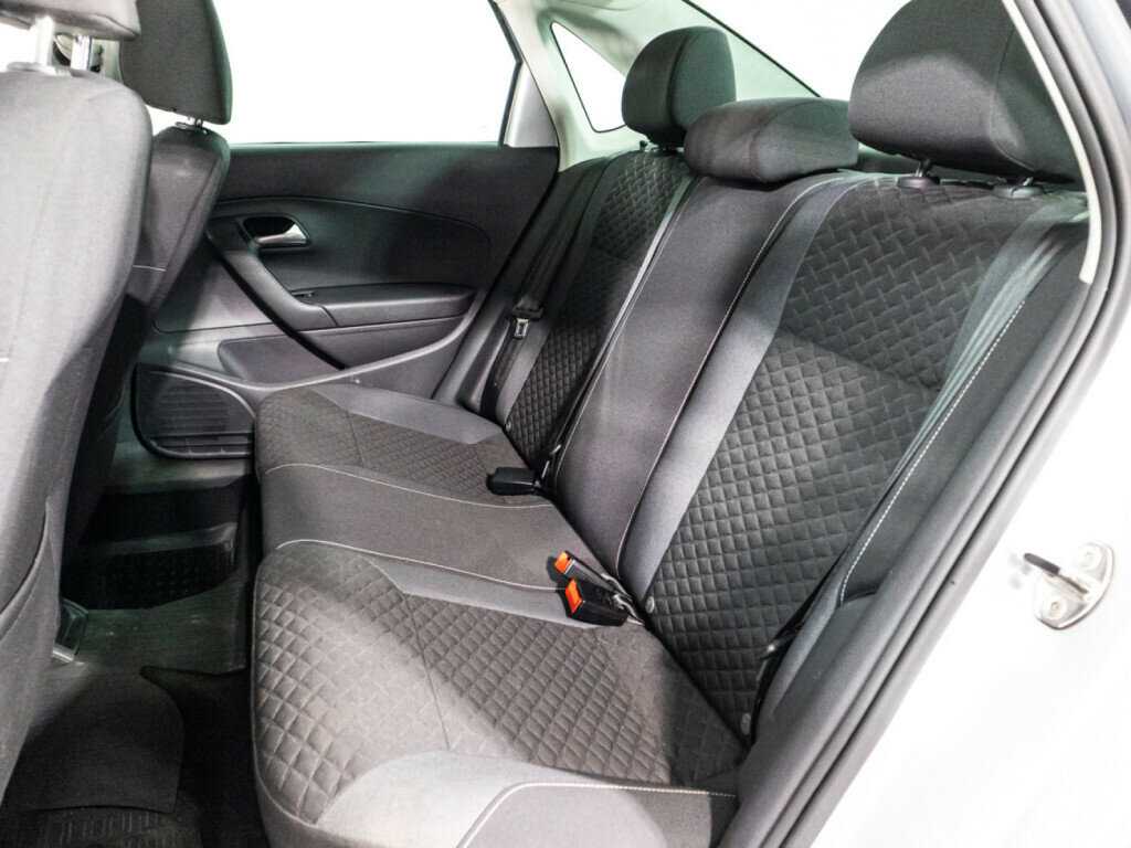 Volkswagen Polo, 2018 Фото №10