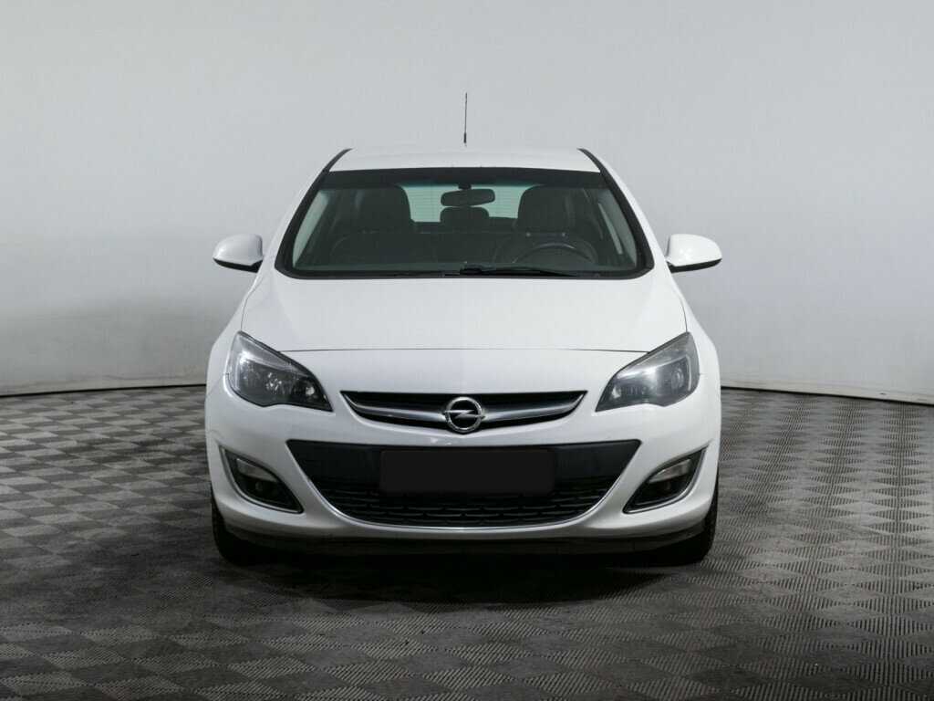 Opel Astra, 2013 - 99 029 км. | Фото №2