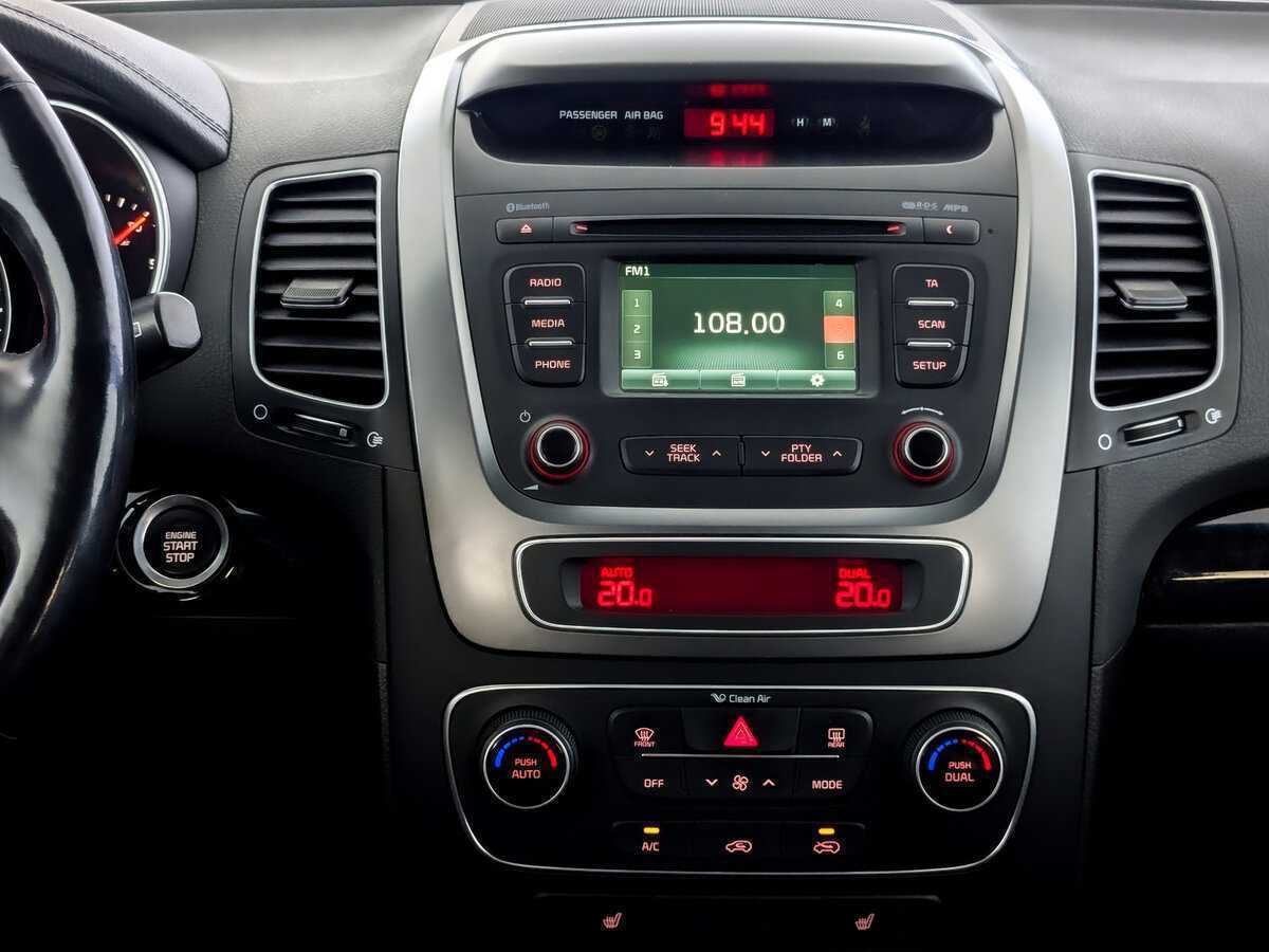 Kia Sorento, 2018 Фото №15