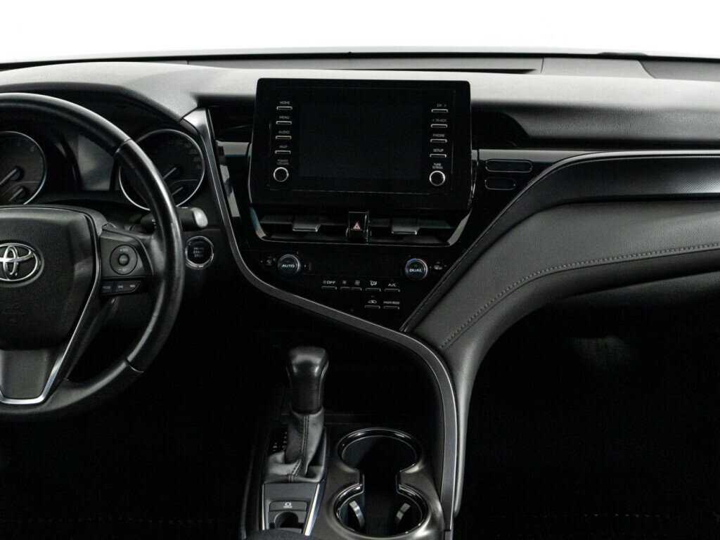 Toyota Camry, 2021 Фото №14