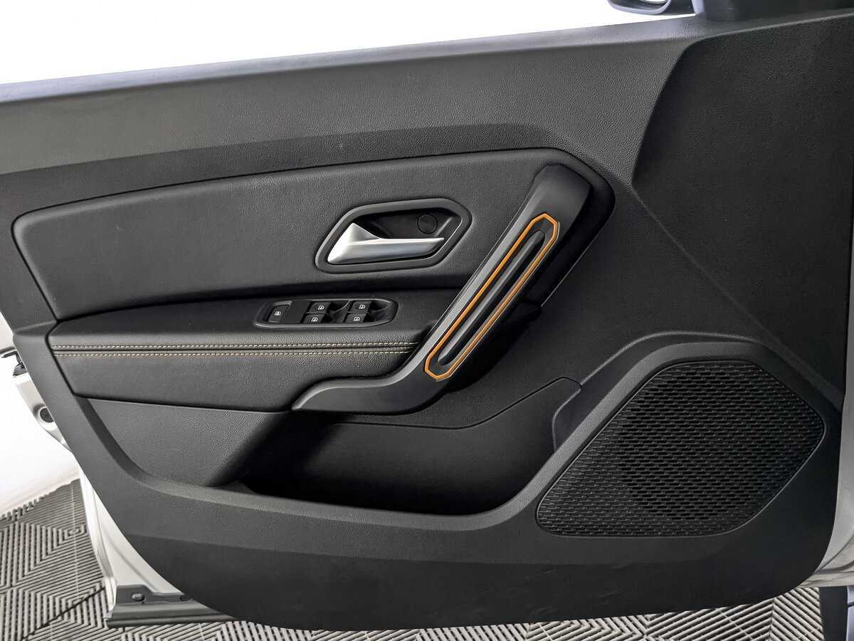 Renault Duster, 2021 Фото №17