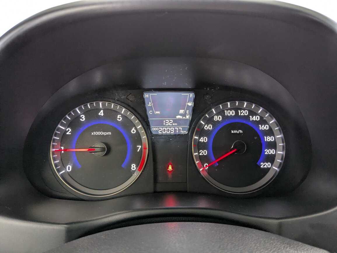 Hyundai Solaris, 2013 Фото №14