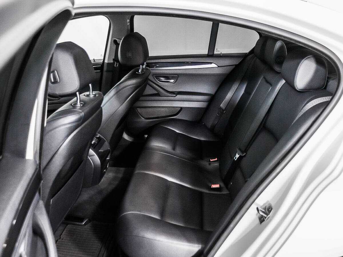 BMW 5 серии 528i, 2014 Фото №12