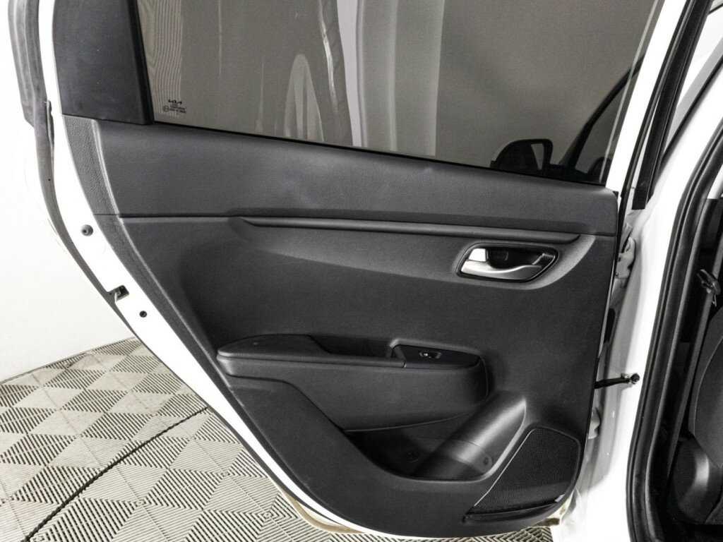 Kia Rio, 2022 Фото №26