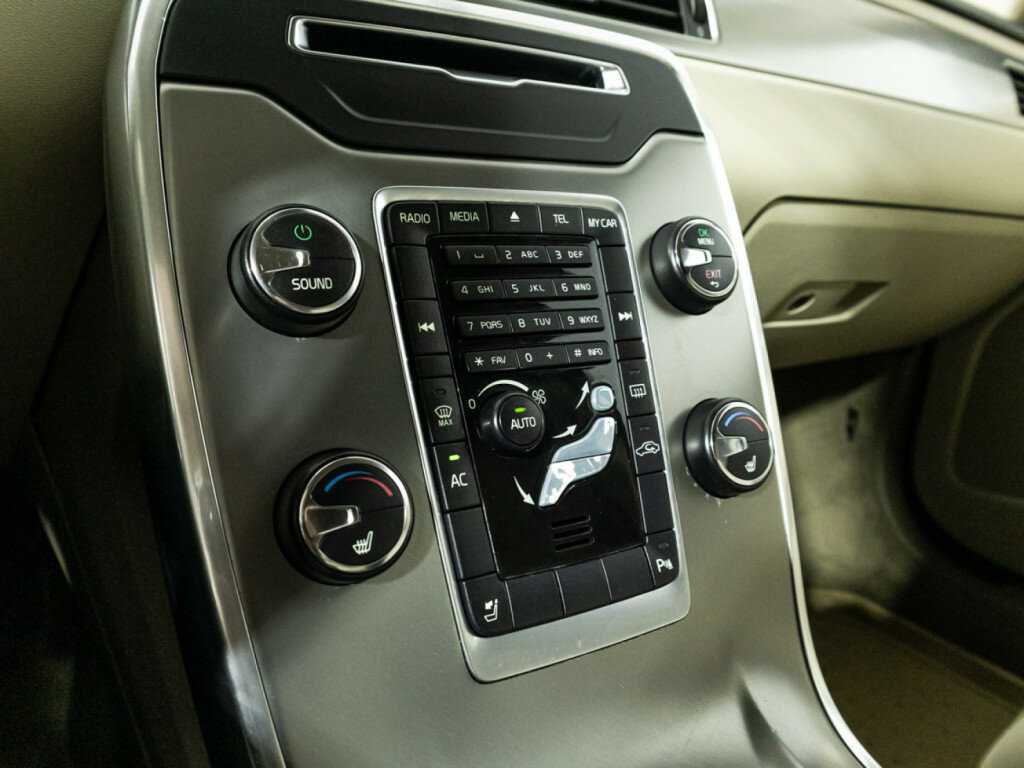 Volvo S80, 2012 Фото №17