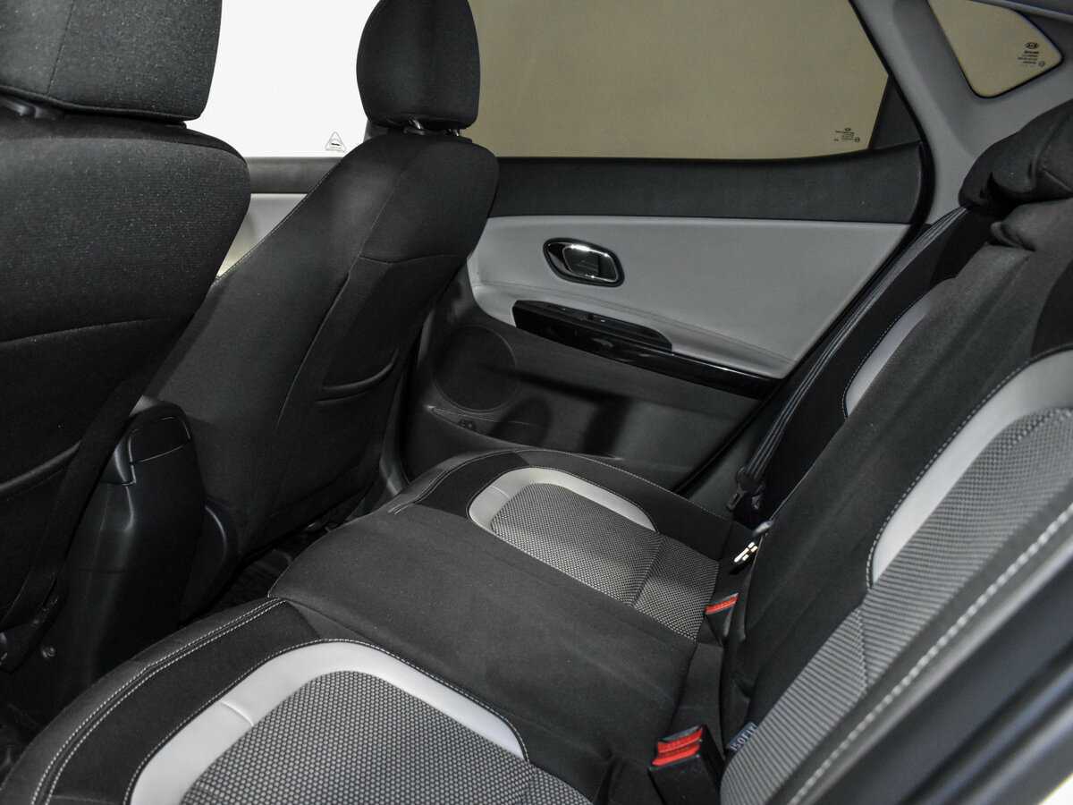 Kia Ceed, 2012 Фото №12