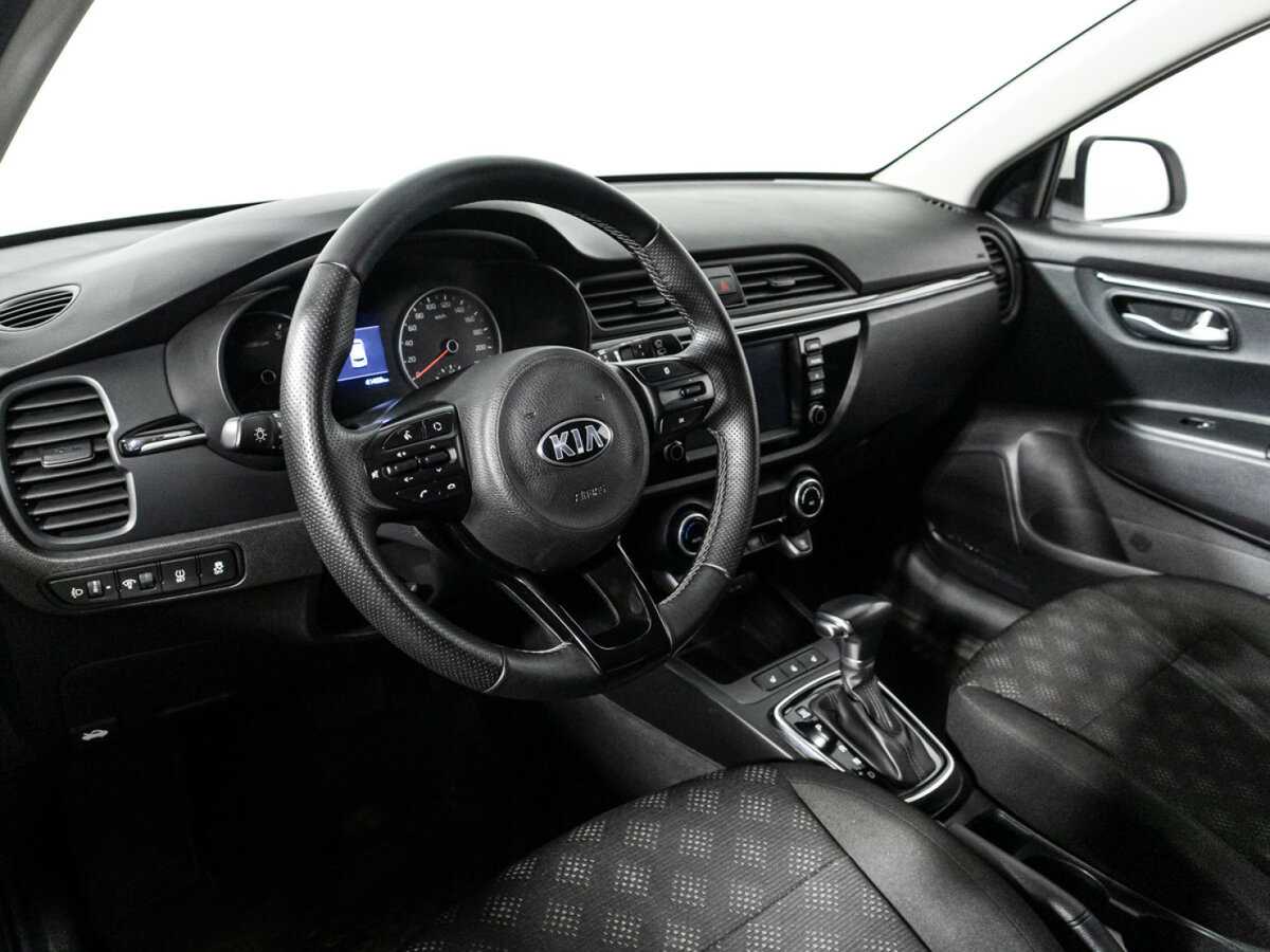 Kia Rio X-Line, 2017 Фото №11