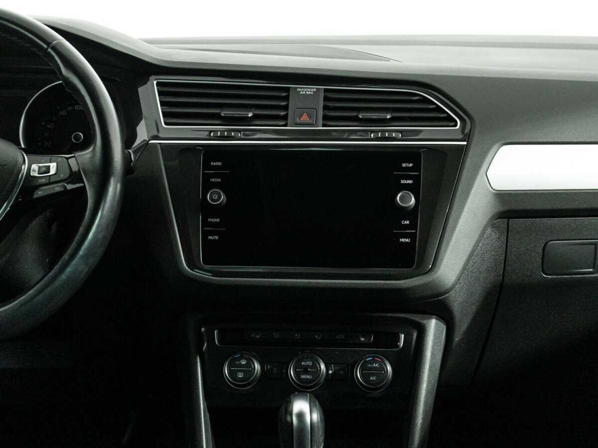Volkswagen Tiguan, 2019 Фото №11